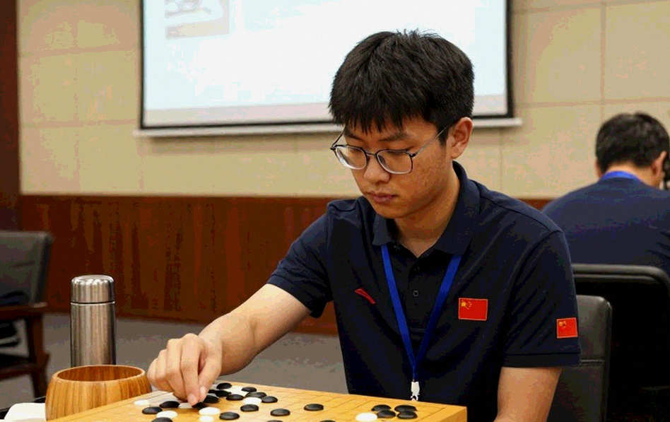 चार में तीन महिला शतरंज खिलाड़ियों ने भेदभाव या उत्पीड़न बताया — FIDE सर्वे में वह संख्या गायब है जो इस आंकड़े को सबूत बनाती चार में तीन महिला शतरंज खिलाड़ियों ने भेदभाव या उत्पीड़न बताया — FIDE सर्वे में वह संख्या गायब है जो इस आंकड़े को सबूत बनाती