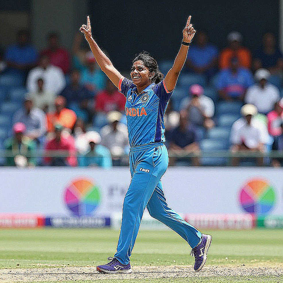 ICC महिला रैंकिंग: दीप्ति शर्मा तीनों वनडे सूचियों में चढ़ीं, मंधाना से छिनी नंबर-1 रैंक ICC महिला रैंकिंग: दीप्ति शर्मा तीनों वनडे सूचियों में चढ़ीं, मंधाना से छिनी नंबर-1 रैंक
